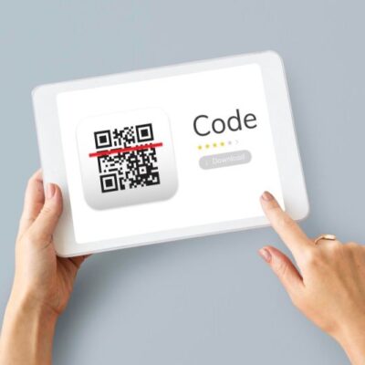 Alerte Cybersécurité : L’Arnaque au Code QR par SMS qui Vide votre Compte Bancaire