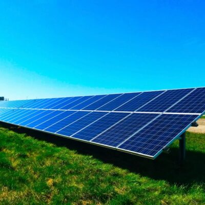Points essentiels à comprendre sur les panneaux solaires : guide complet et accessible