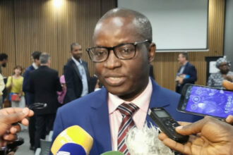 L&rsquo;opposition guinéenne exige le départ du ministre des Finances et de l&rsquo;Économie