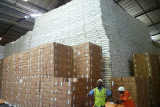 Objectif 2024 : Offre record de 235 000 tonnes de sucre par le gouvernement pour les denrées alimentaires