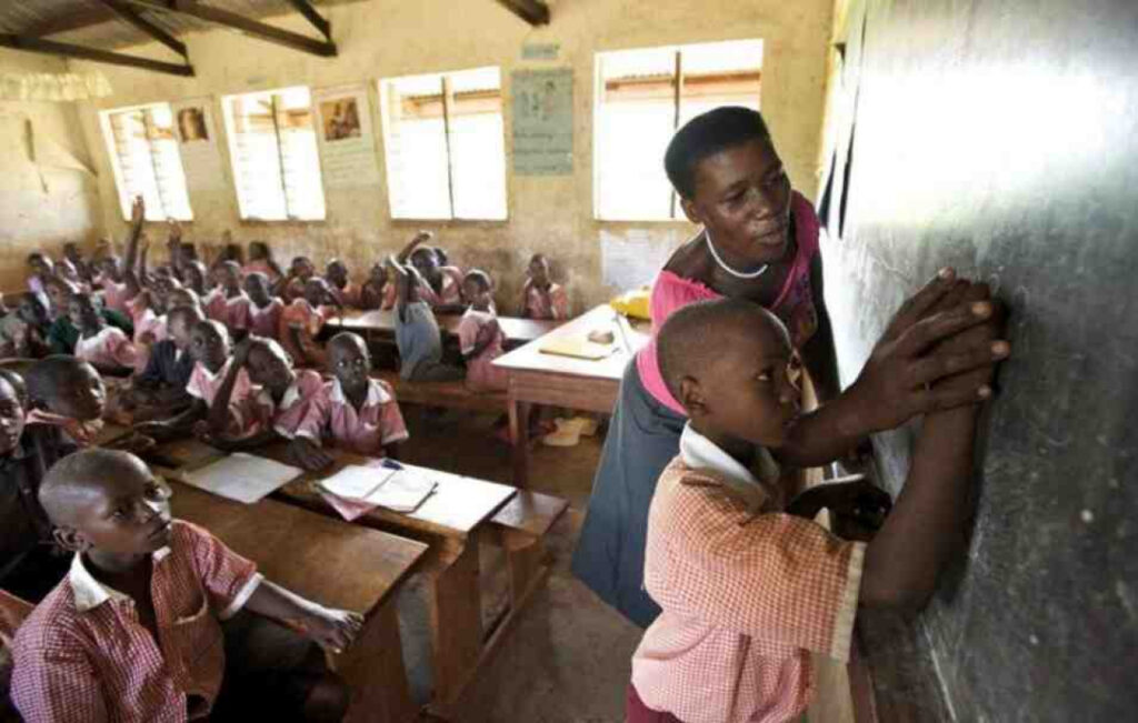 « Trop, c’est trop ! » : Les enseignants du primaire se révoltent !