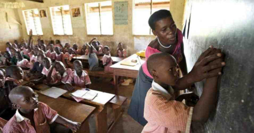 « Trop, c’est trop ! » : Les enseignants du primaire se révoltent !