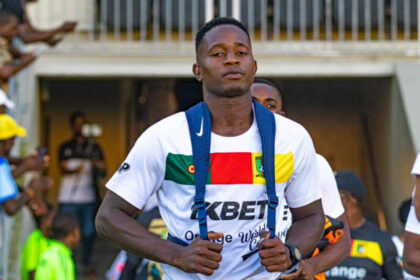 Les Lions Indomptables rugissent : La première séance d&rsquo;entrainement enflammée de Léonel Ateba