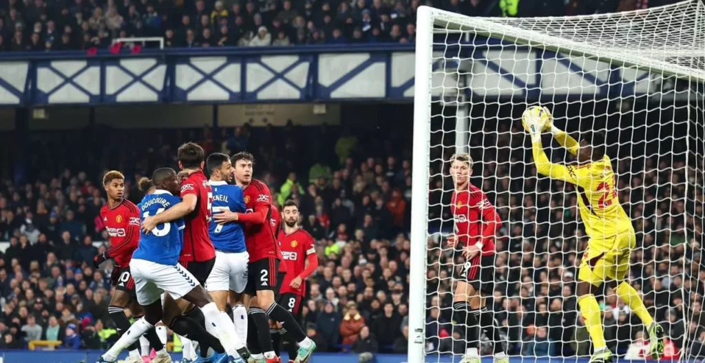 Premier League : Onana et United infligent un sévère revers à Everton