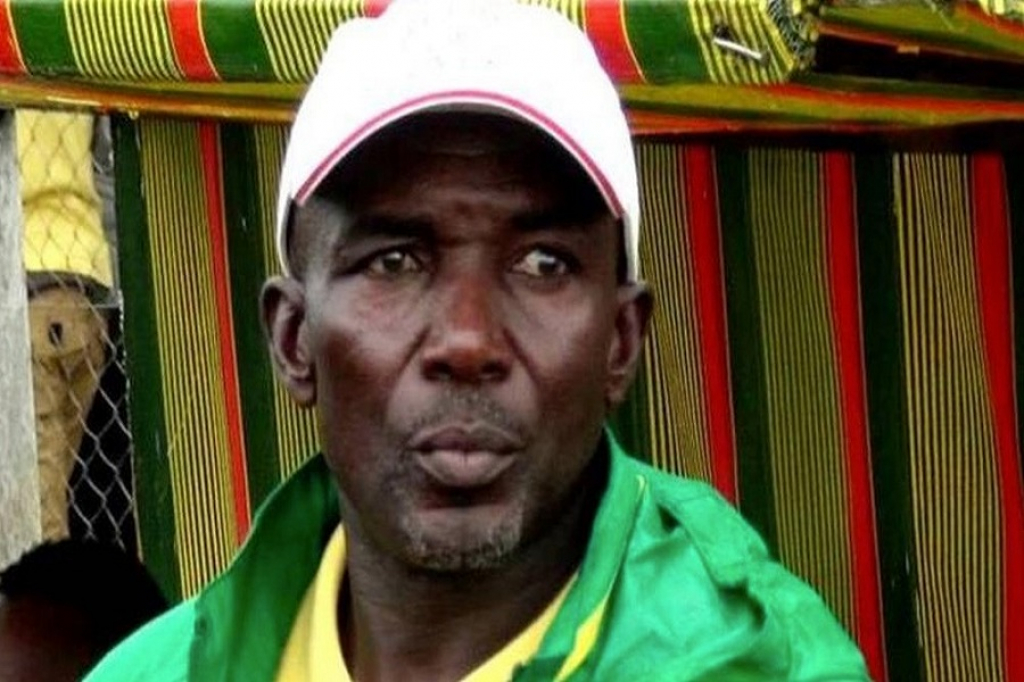 Emmanuel Ndoumbe Bosso: Le nouveau coach talentueux de l’Union Sportive de Douala
