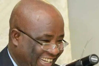 La Gambie se lance dans le pickle ball ! Découvrez le nouveau sport en vogue.