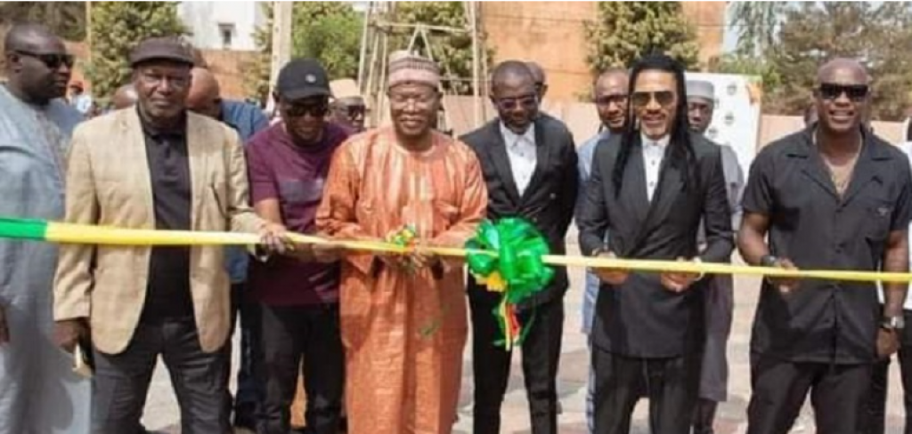 Rigobert Song célébré au Mali avec un stade à son nom