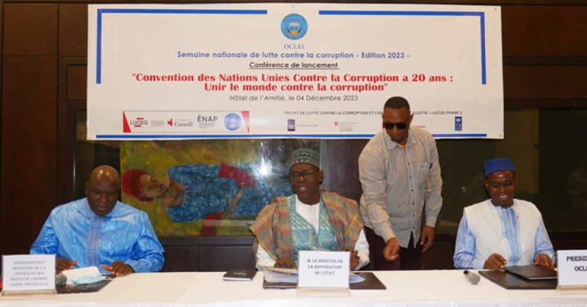 Semaine nationale de lutte contre la corruption : le ministre Ibrahim Ikassa Maiga prend l’initiative