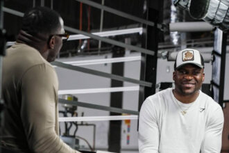 La vérité sur le mariage de Francis Ngannou révélée sur le podcast « Shay Shay ».