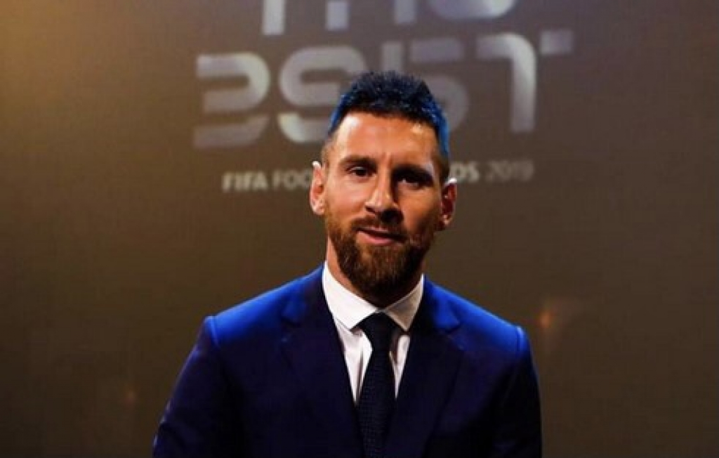 Les stars du football Messi, Haaland et Mbappe en lice pour le trophée du Joueur FIFA de l’année 2023.