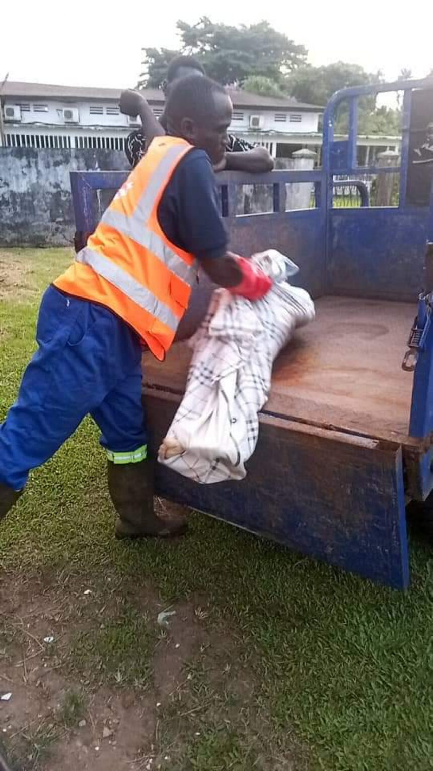 Le mystère de Kribi : un cadavre découvert près de la Kienke Le mystère de Kribi : un cadavre découvert près de la Kienke
