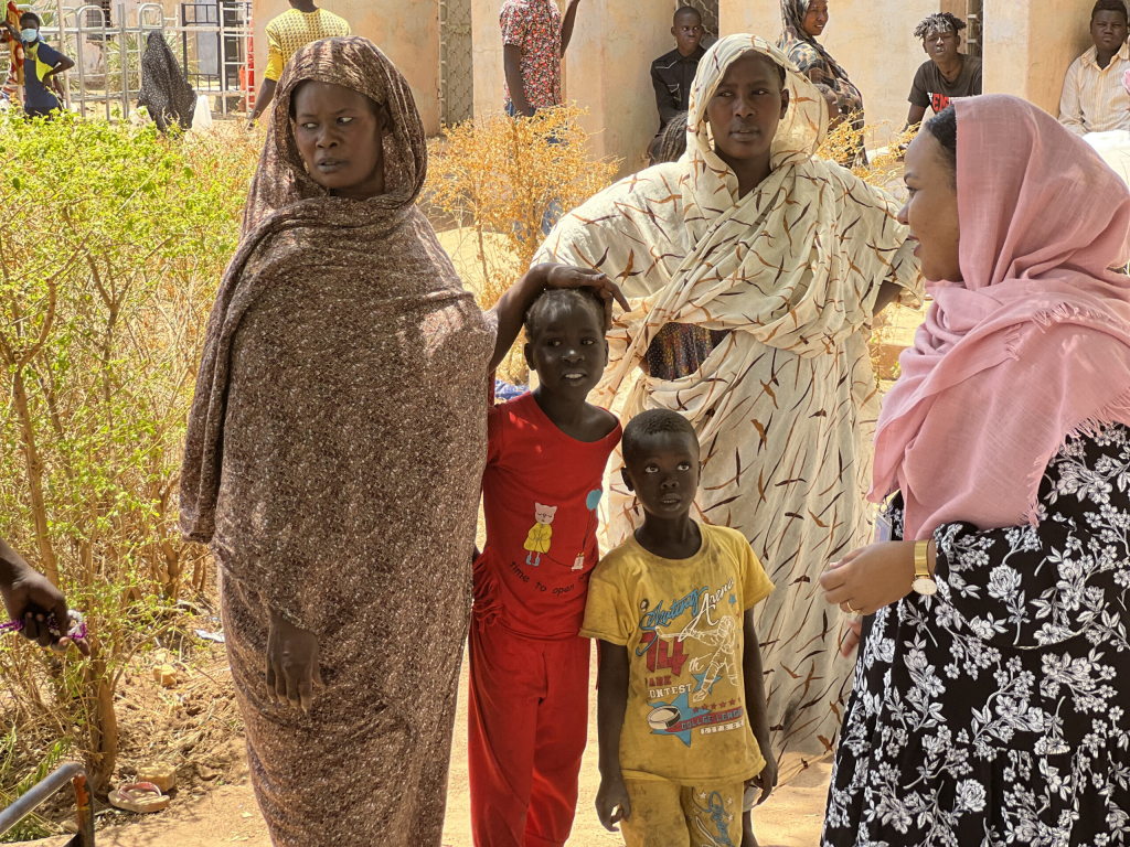 (NON CHANGE) Sudan humanitarian crisis unfolds amid El Gezira exodus