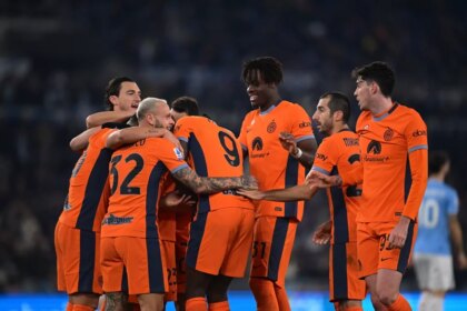 Exploit remarquable de Bisseck face à la Lazio, l&rsquo;Inter en tête de la Serie A