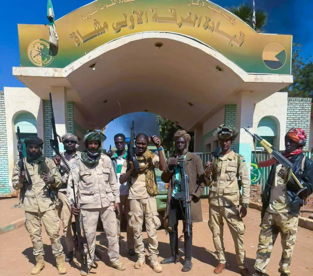 (NON CHANGE) Sudanese army launches probe into troops withdrawal from Wad Madani
