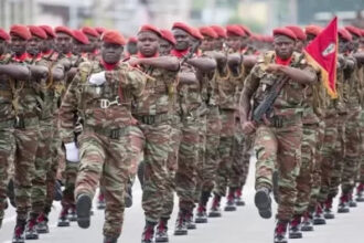 La réponse du Bénin au terrorisme : De nouvelles médailles militaires introduites face à une menace croissante