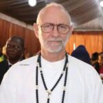 Un prêtre allemand libéré par des terroristes maliens : les coulisses du sauvetage dramatique