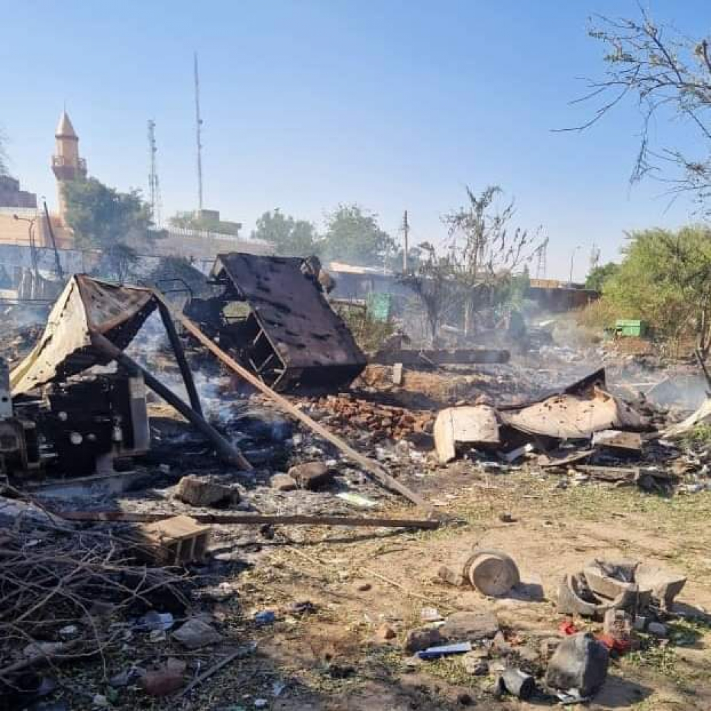 Tragédie au Sud-Darfour: deux morts dans les raids aériens nocturnes sur la capitale