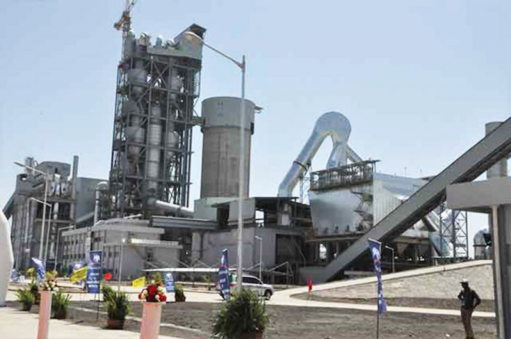 Démarrage imminent de la production de la raffinerie Dangote au Nigéria: sixième cargaison de pétrole reçue