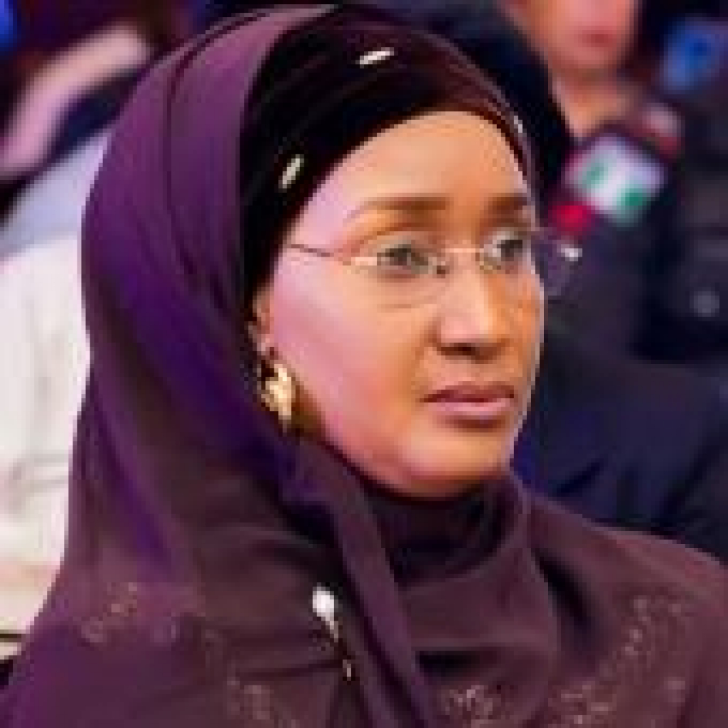 Scandale au NIGERIA : Le Ministre de Buhari, Sadiya Umar-Farouq Interrogée par l'EFCC pour un Possible Détournement de 37 Milliards de Nairas