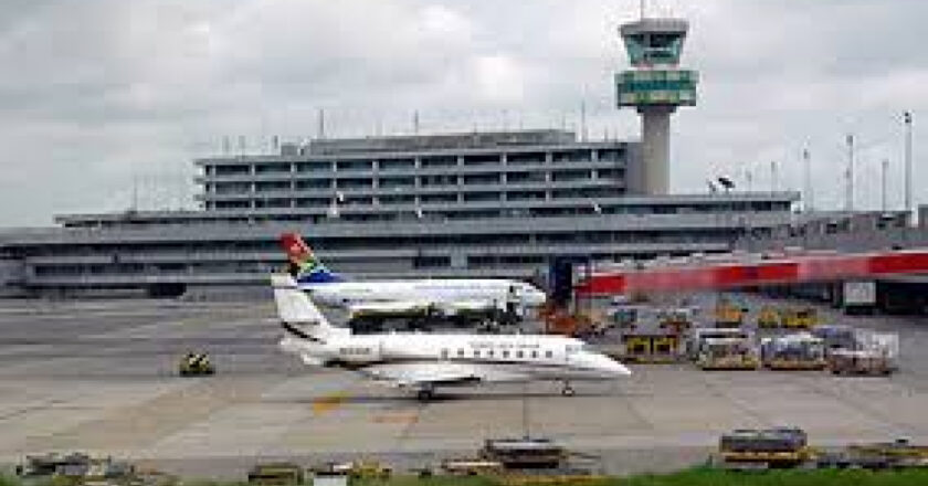 Nigéria : L’aéroport de Lagos, la douane du Nigéria rapporte 30 milliards de nairas : une performance remarquable !