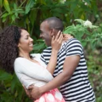 5 Petites Attirances Qui Font Craquer les Hommes Chez les Femmes: Révélations Imparables!