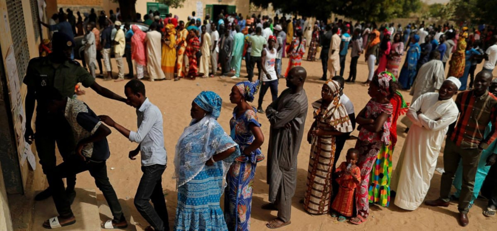 Élections au Sénégal : 7 millions d'électeurs appelés aux urnes pour choisir leur nouveau président
