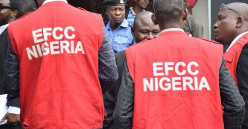 Fraude de ₦1.02 milliard à Kaduna : Arrestation d’un faux pilote par l’EFCC au Nigeria