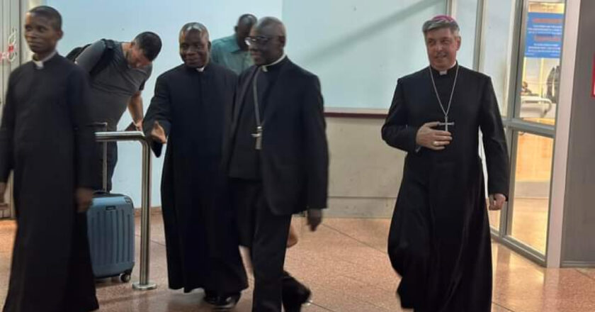 Le retour du Cardinal Robert Sarah au Cameroun