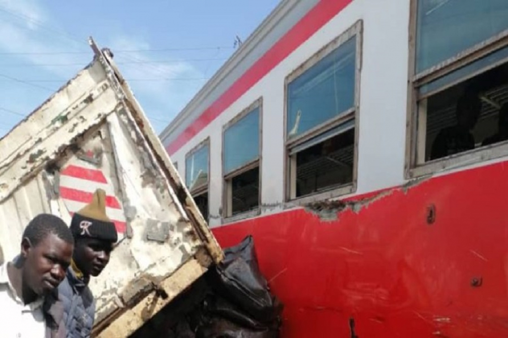 Collision entre un train et un camion à Japoma à Douala
