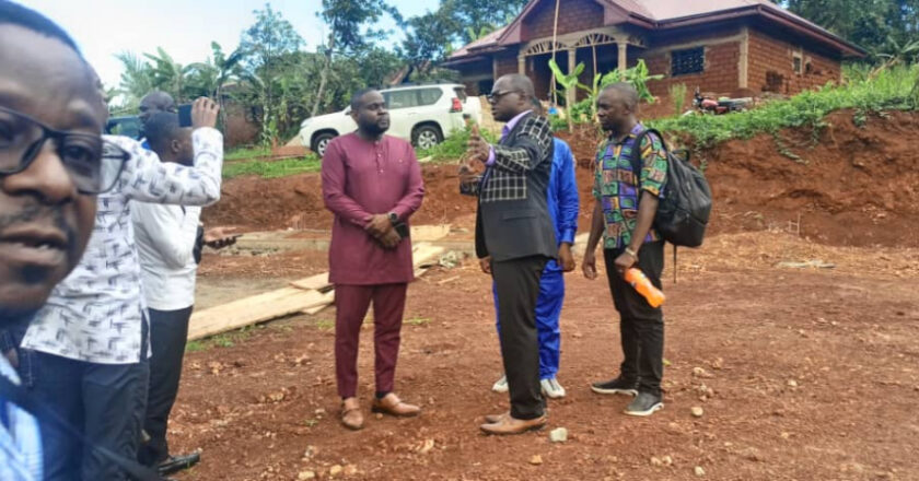 Intégration économique à Mbouda : Terres et fermes avicoles pour les personnes déplacées internes