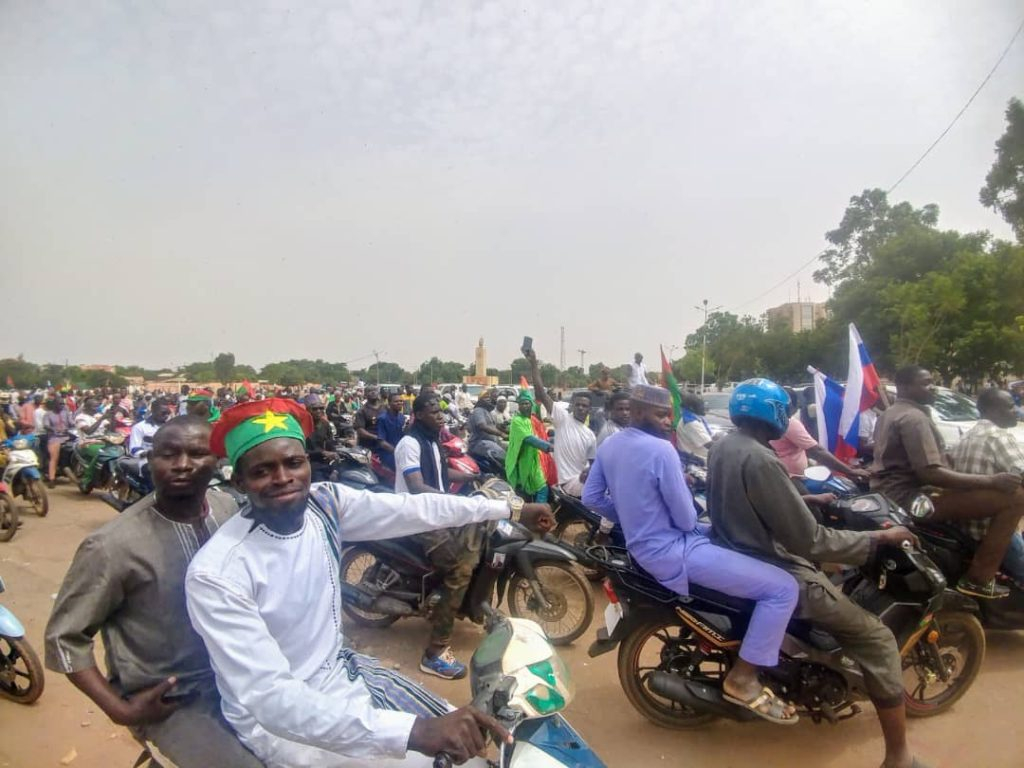 Manifestations de colère au Burkina Faso contre l'ONU : les citoyens se mobilisent