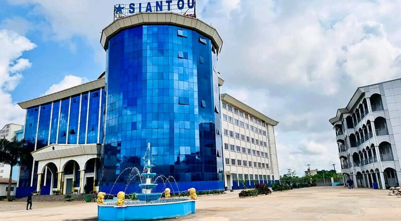 Cameroun : Problèmes de Remise de Diplômes à l’Institut Supérieur Siantou