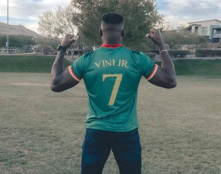 Francis Ngannou : Les mots touchants pour son frère Vinicius qui manque à la maison