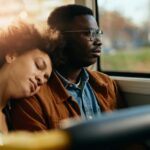 Une rencontre dans un bus, une nuit magique, puis mystère elle a disparu