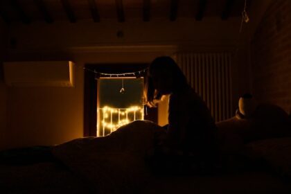 Les Liens Cachés Entre Anxiété et Troubles du Sommeil (Et Comment s’en Sortir)