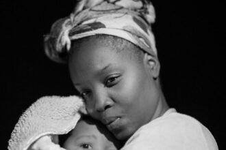 Épuisée, dépassée… 10 habitudes pour reprendre le contrôle en tant que jeune mère