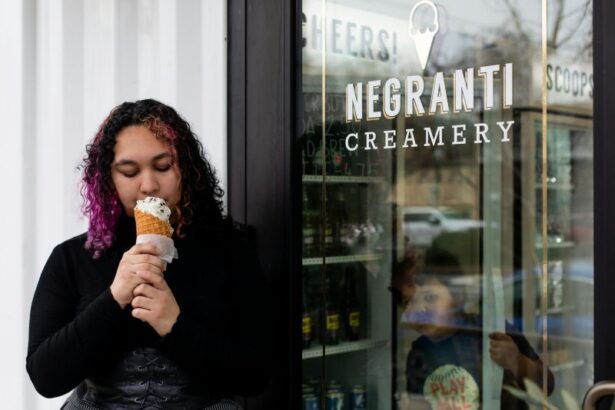 Manger debout : bonne ou mauvaise idée ?