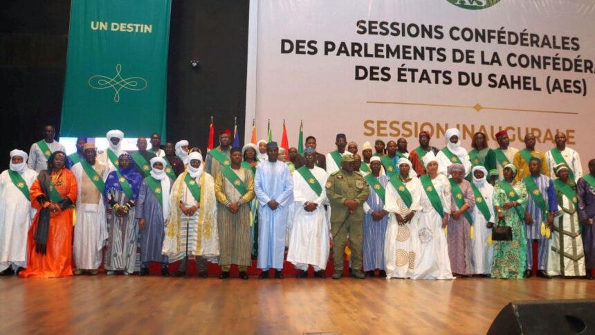 AES : le Parlement confédéral s&rsquo;installe à Niamey, une page qui s&rsquo;écrit