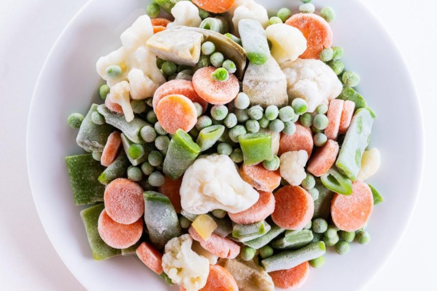 Légumes surgelés, en conserve ou frais : lequel est vraiment le meilleur ? Légumes surgelés, en conserve ou frais : lequel est vraiment le meilleur ?